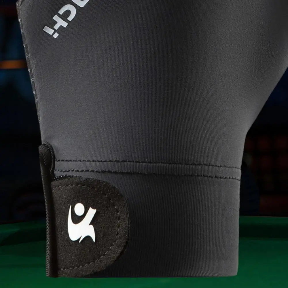 Billiards Gloves Non-Slip Breathable Soft And Lightweight Pool Table Accessories Gloves For Women Men Teens Billiards Lovers